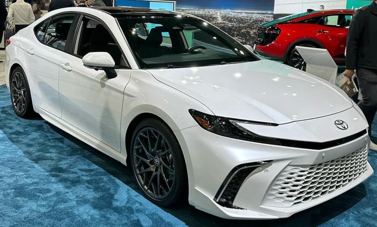 تاكسي بنيدر اتصل الان 66621783