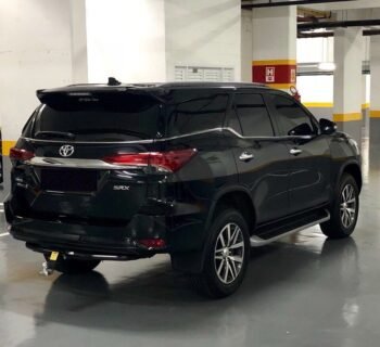 تاكسي الفنيطيس اتصل بنا 66621783